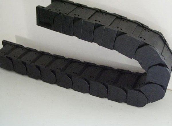 全封閉工程拖鏈